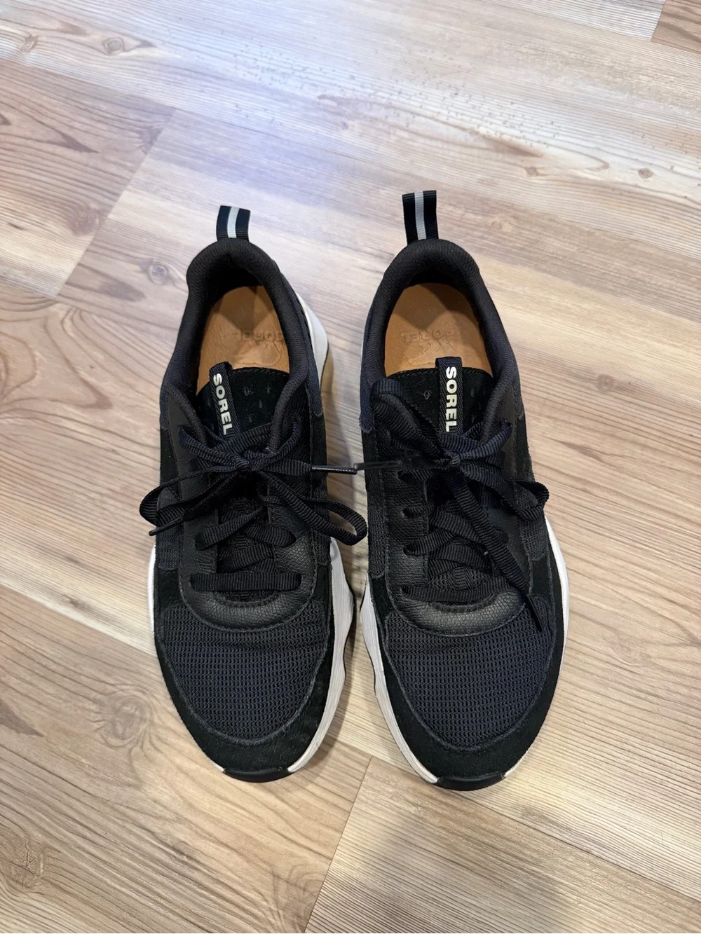 Sorel Kinetic Impact II Sneakers-Size 9